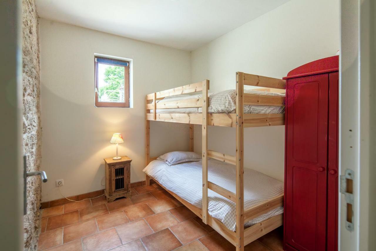 Chambres Et Table D'Hotes La Panacee Cuzance Екстер'єр фото